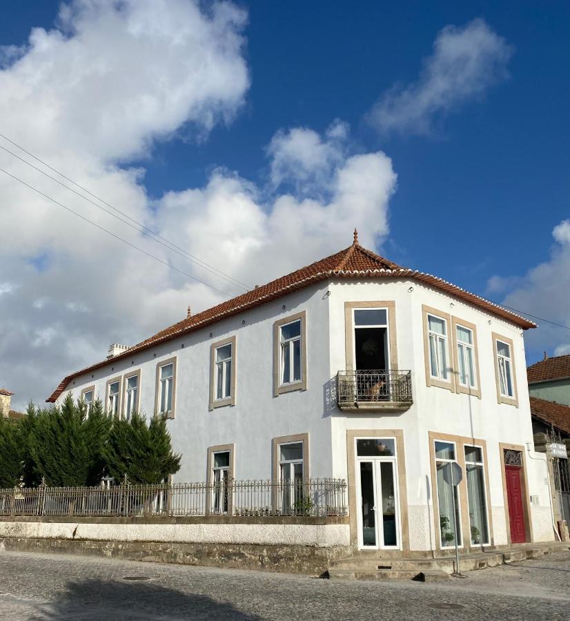 לינה וארוחת בוקר Mosteiro  Casa Dos Caminhos De Santiago מראה חיצוני תמונה