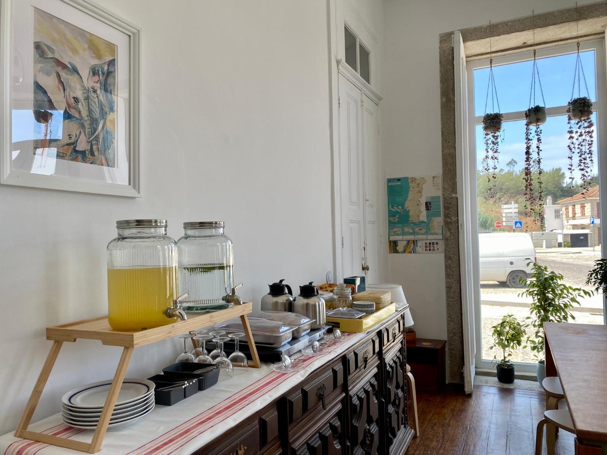 לינה וארוחת בוקר Mosteiro  Casa Dos Caminhos De Santiago מראה חיצוני תמונה