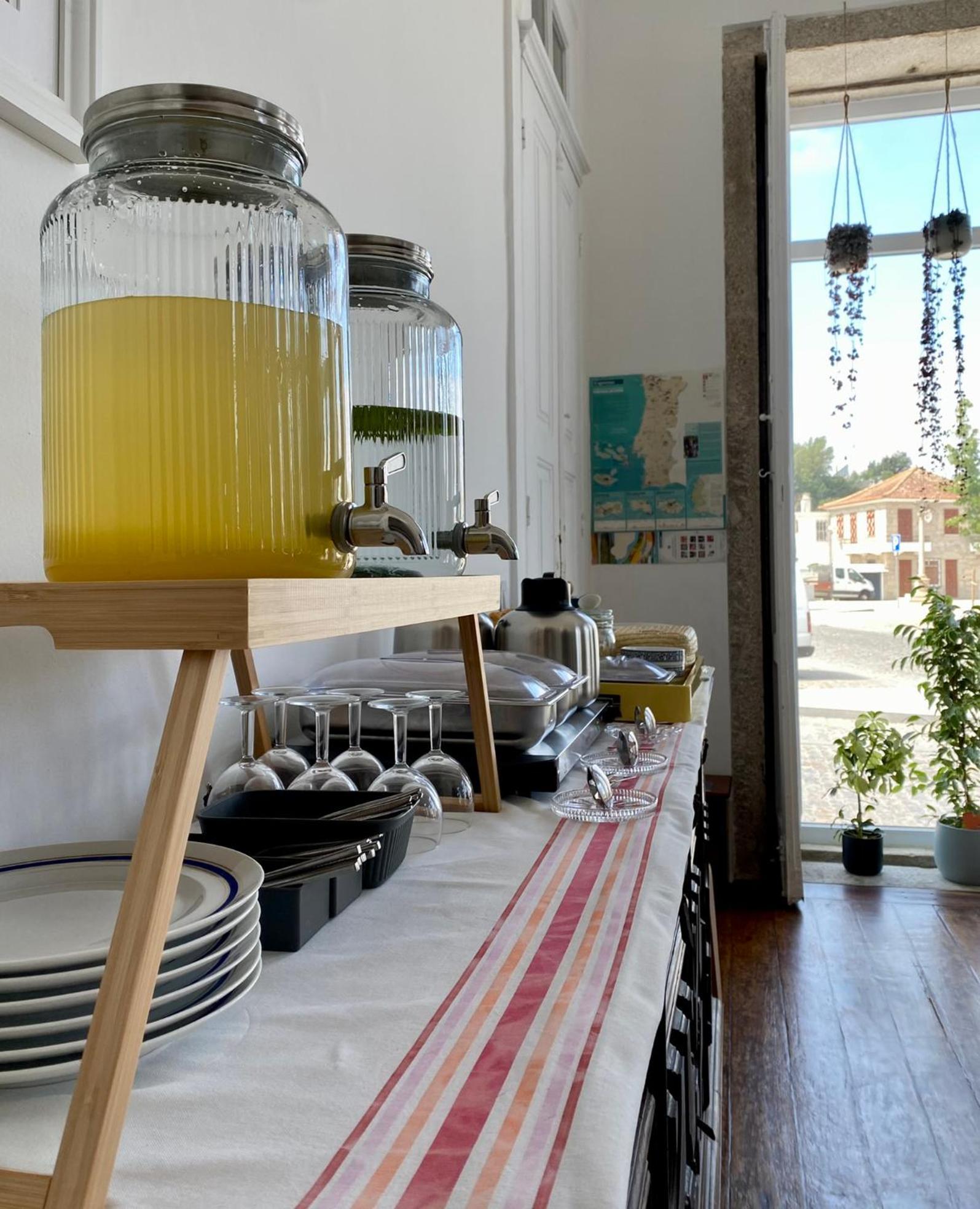 לינה וארוחת בוקר Mosteiro  Casa Dos Caminhos De Santiago מראה חיצוני תמונה
